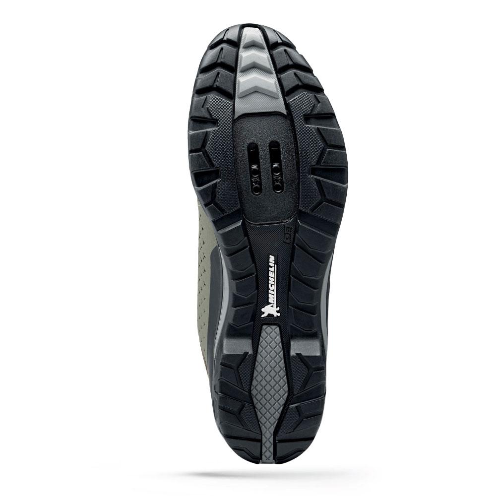 Read more about the article X-TRAIL PLUS GTX